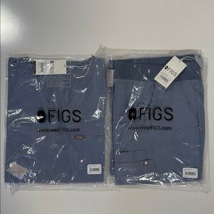 Figs L Vapor Blue women’s scrubs